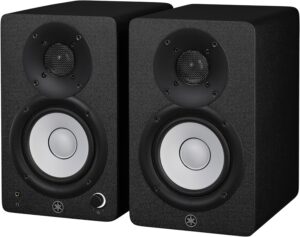 3. Yamaha HS4 Powered Studio Monitor